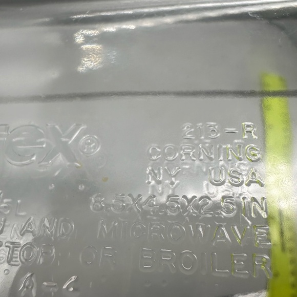 Pyrex 1.5 quart clear glass baking dish - Picture 9 of 10